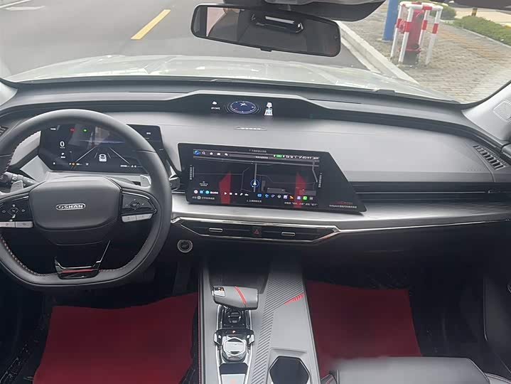 Фото 21 - Changan Oshan Z6