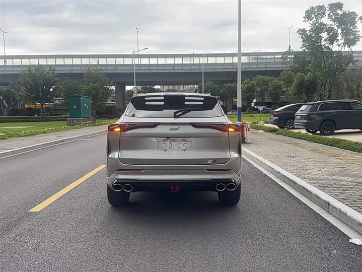 Фото 29 - Changan Oshan Z6