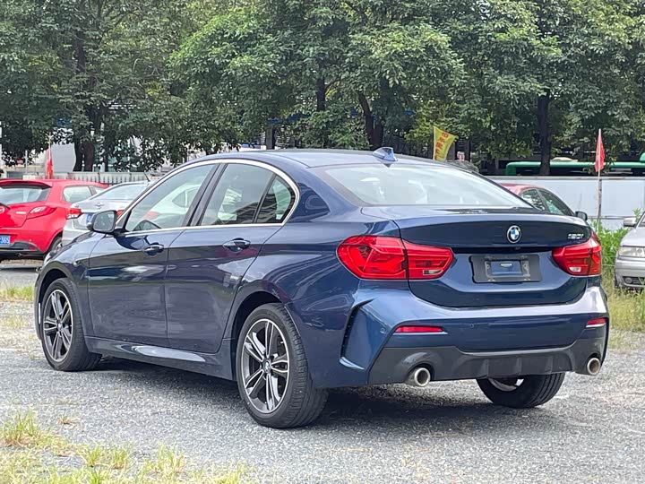 Фото 15 - BMW 1 Series