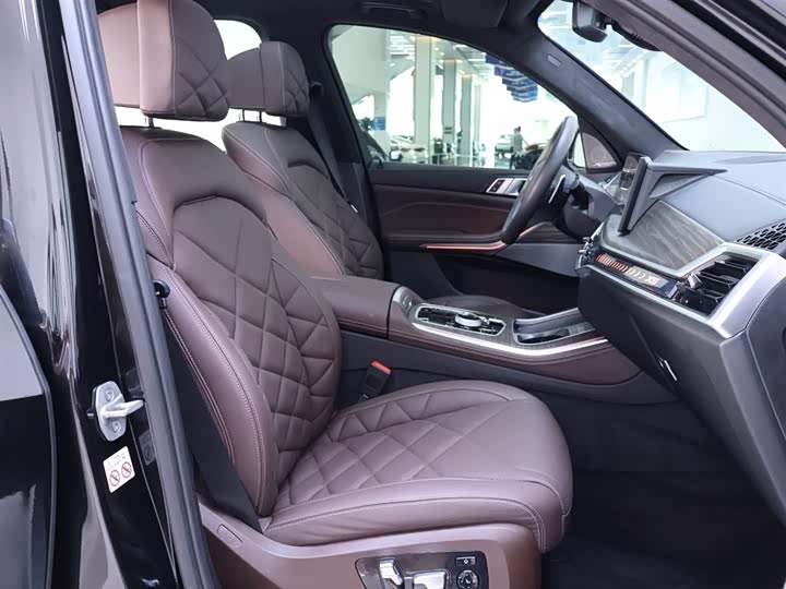 Фото 21 - BMW X5