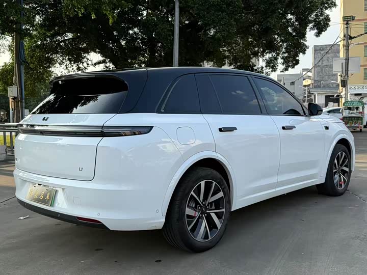 Фото 5 - LiXiang L7