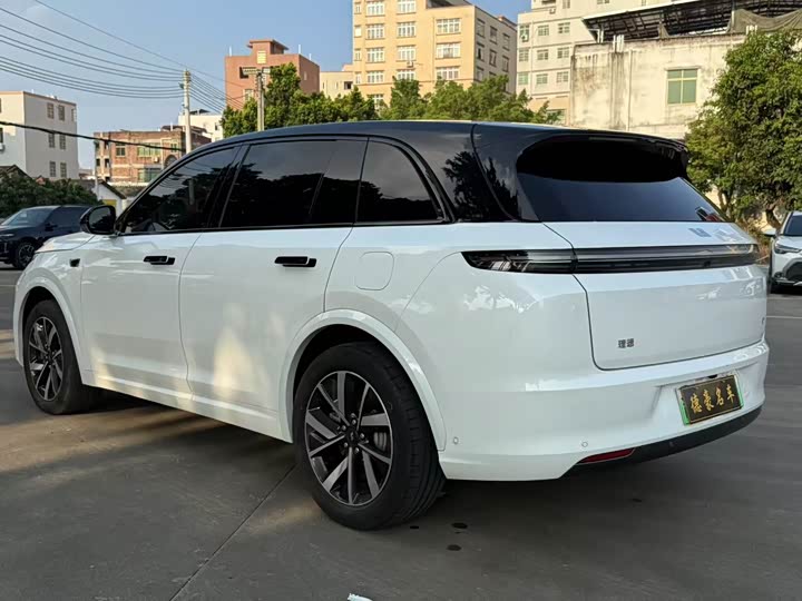 Фото 6 - LiXiang L7