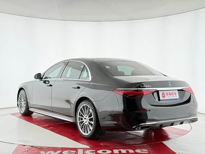 Фото 20 - Mercedes-Benz S-Class