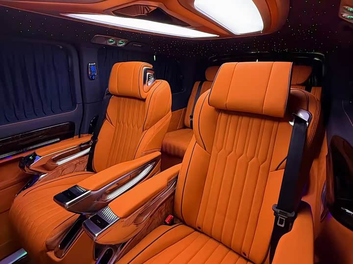 Фото 4 - Mercedes-Benz Vito