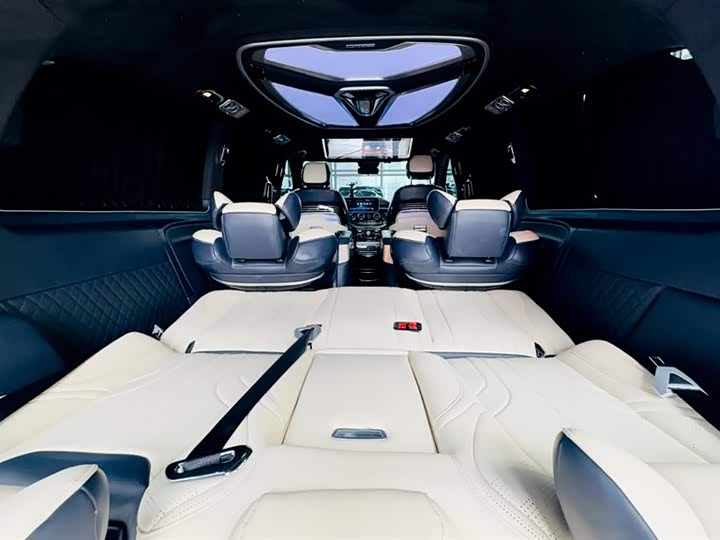 Фото 10 - Mercedes-Benz Vito