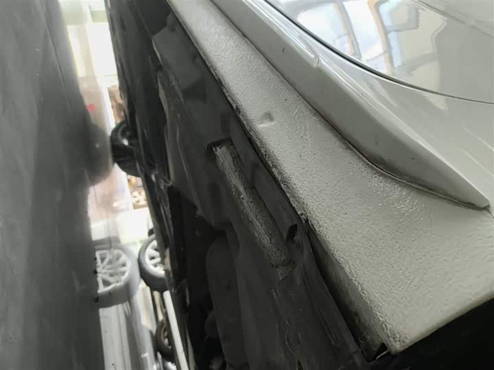 Фото 22 - Audi A4L