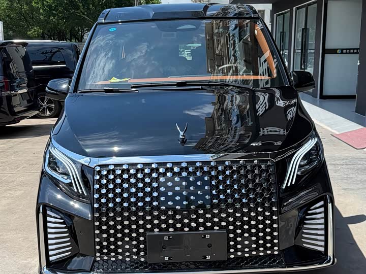 Фото 1 - Mercedes-Benz Vito