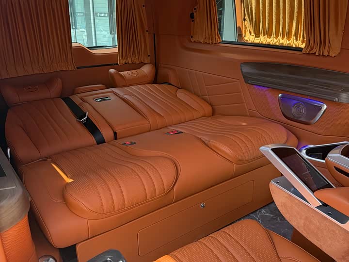 Фото 11 - Mercedes-Benz Vito