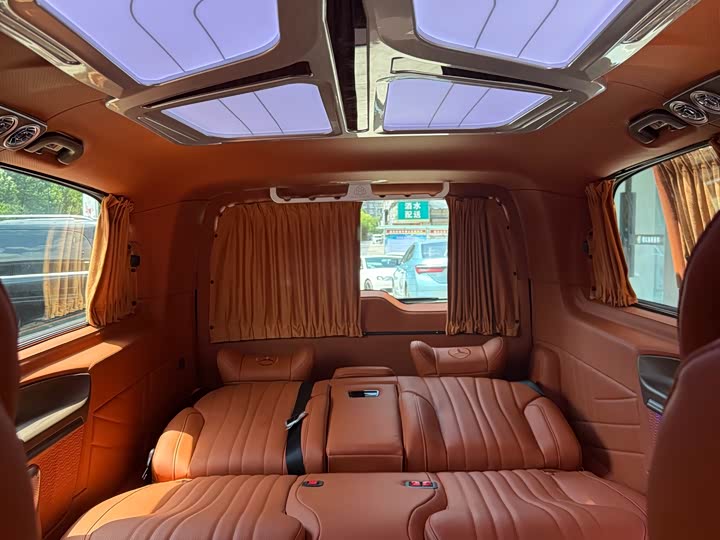 Фото 12 - Mercedes-Benz Vito