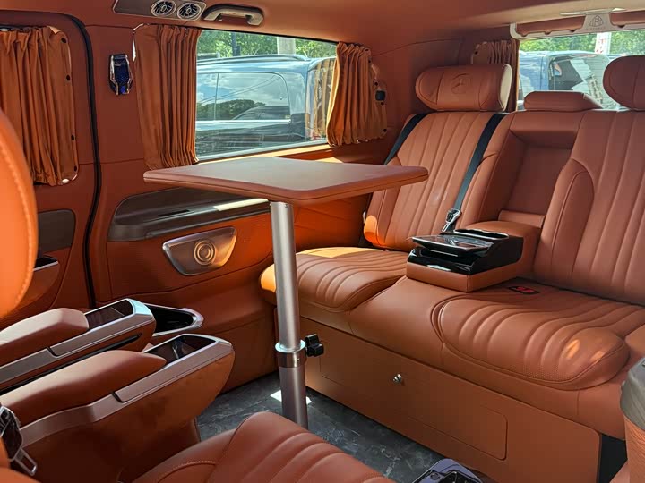 Фото 14 - Mercedes-Benz Vito