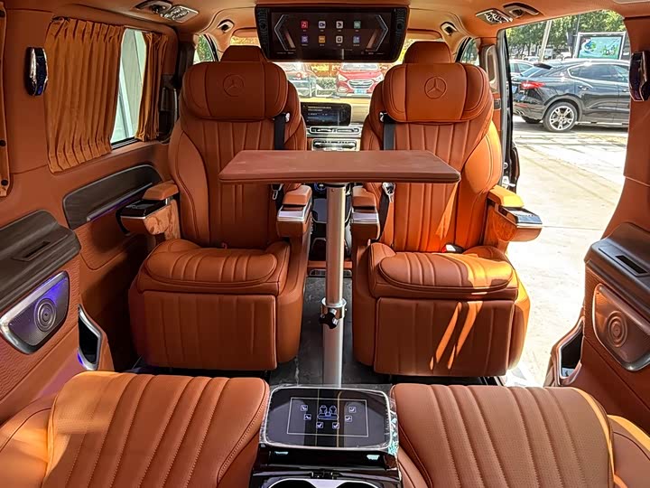 Фото 15 - Mercedes-Benz Vito