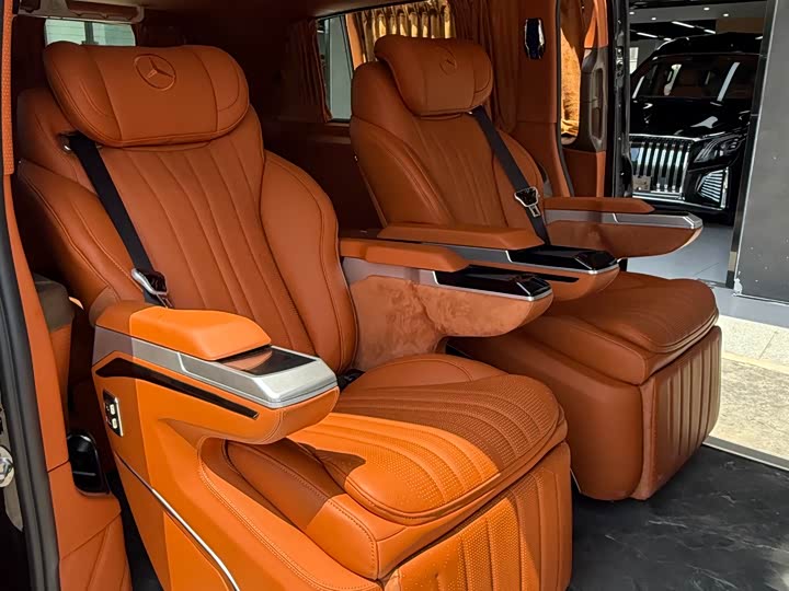 Фото 8 - Mercedes-Benz Vito