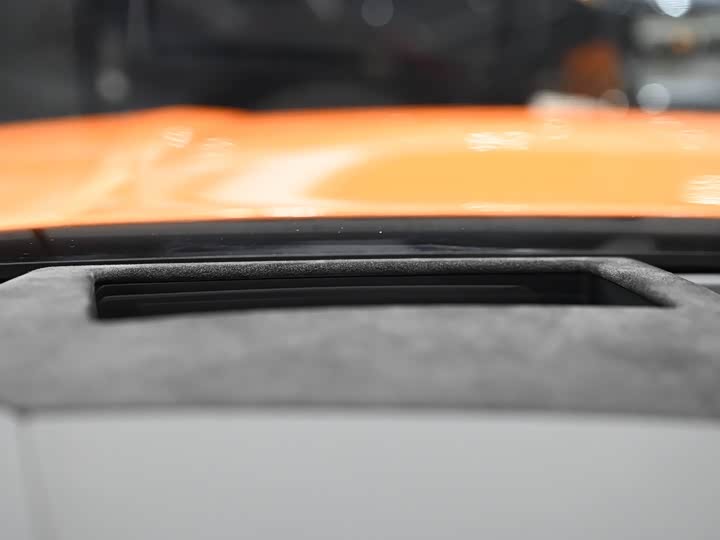 Фото 15 - Lamborghini Urus