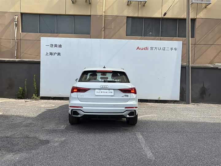 Фото 3 - Audi Q3