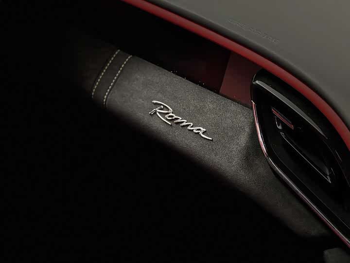 Фото 6 - Ferrari Roma