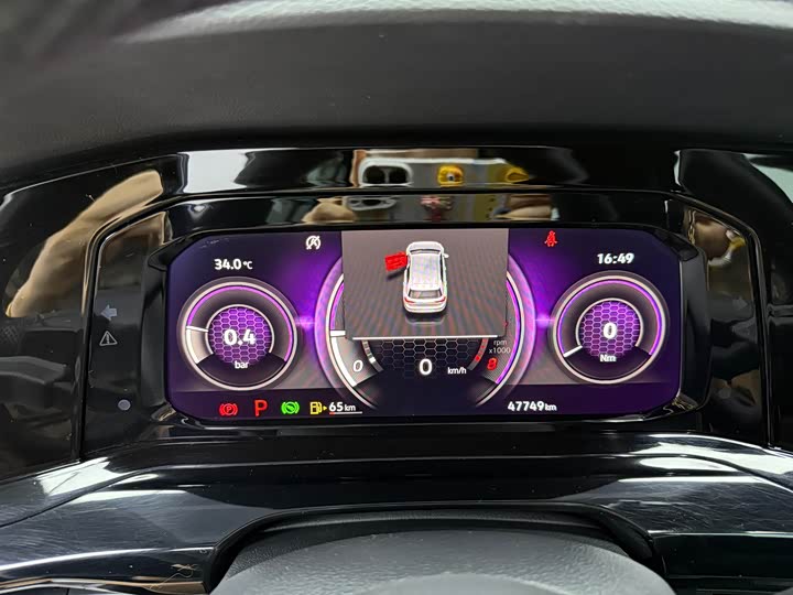 Фото 8 - Volkswagen Golf