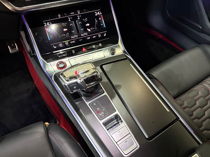 Фото 6 - Audi RS 6