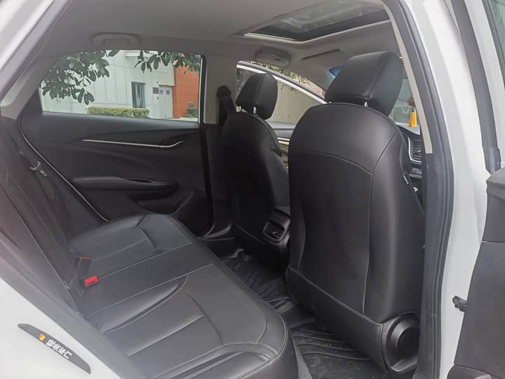 Фото 14 - Buick Excelle GT