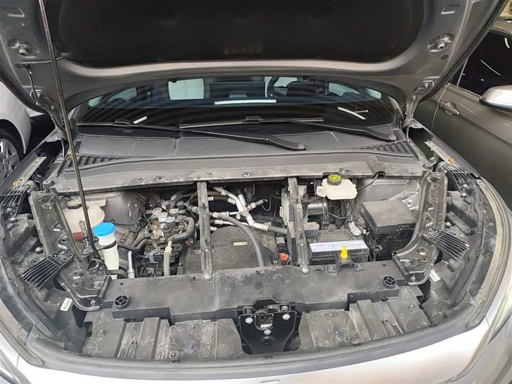 Фото 20 - BYD Yuan Plus