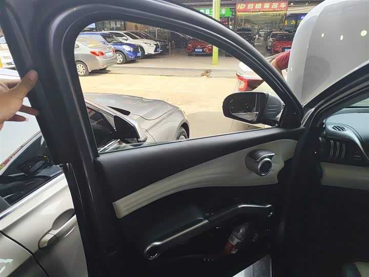 Фото 28 - BYD Yuan Plus