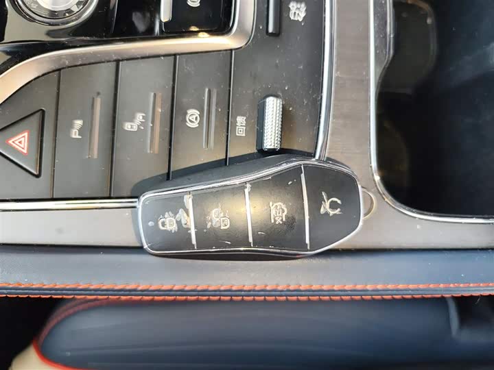 Фото 9 - BYD Yuan Plus