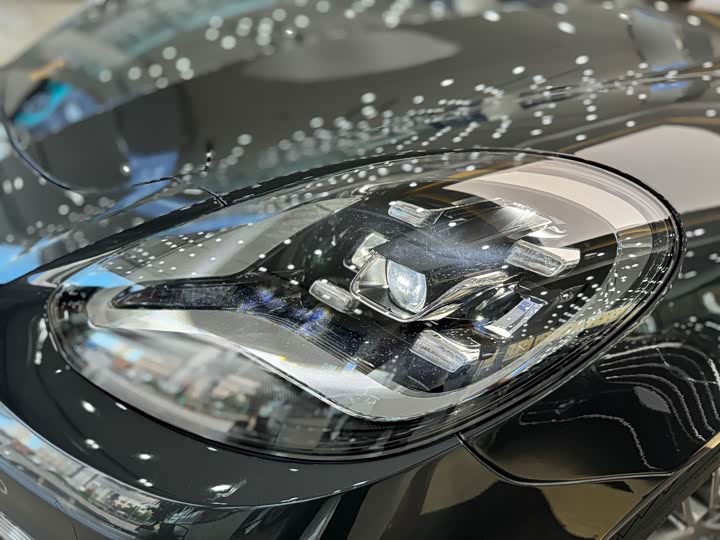 Фото 24 - Porsche Panamera