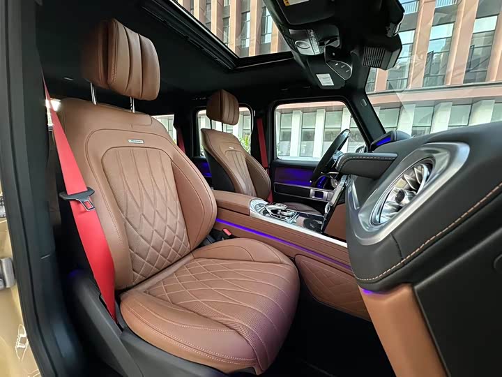 Фото 6 - Mercedes-Benz G-Class AMG