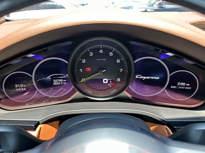 Фото 12 - Porsche Cayenne Hybrid