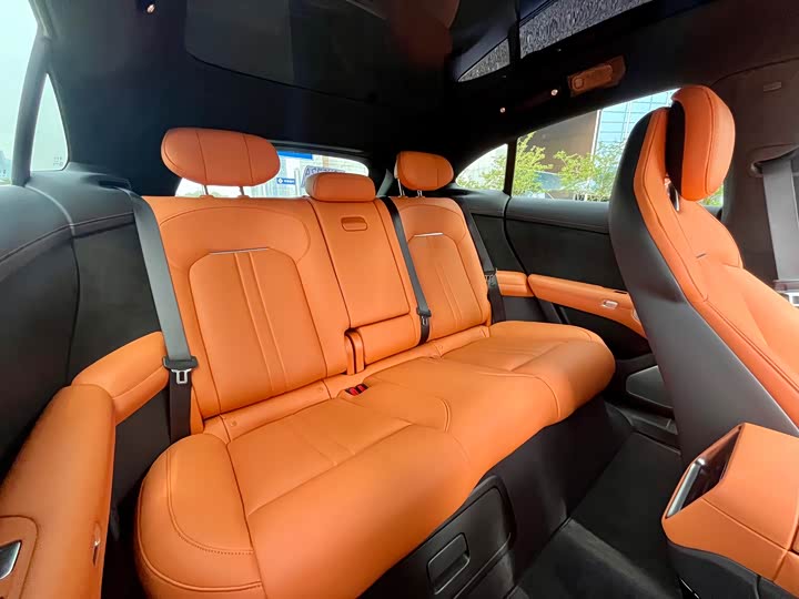 Фото 12 - Xiaomi YU7