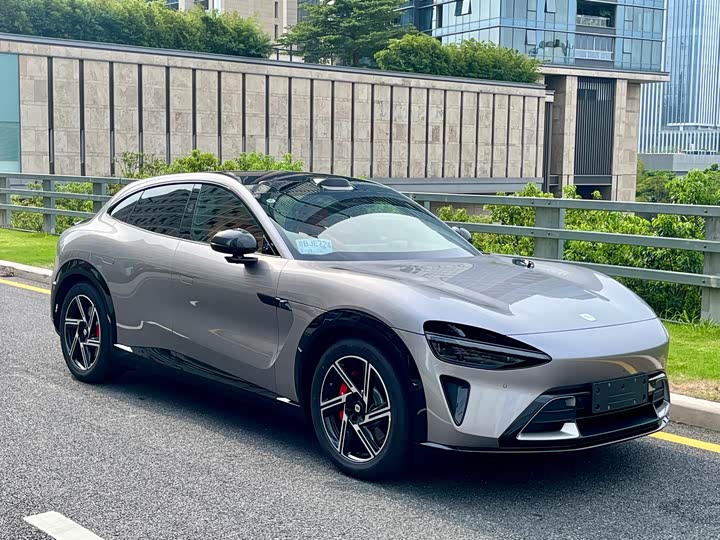 Фото 3 - Xiaomi YU7