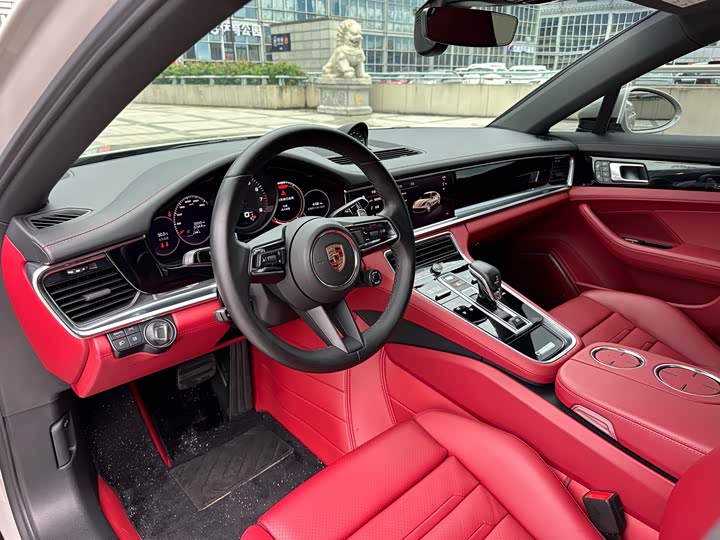 Фото 11 - Porsche Panamera