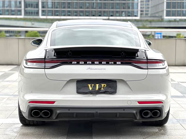 Фото 6 - Porsche Panamera