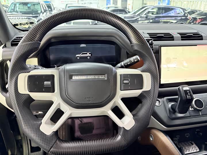 Фото 6 - Land Rover Defender