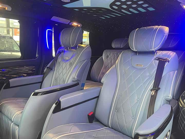 Фото 7 - Mercedes-Benz Vito