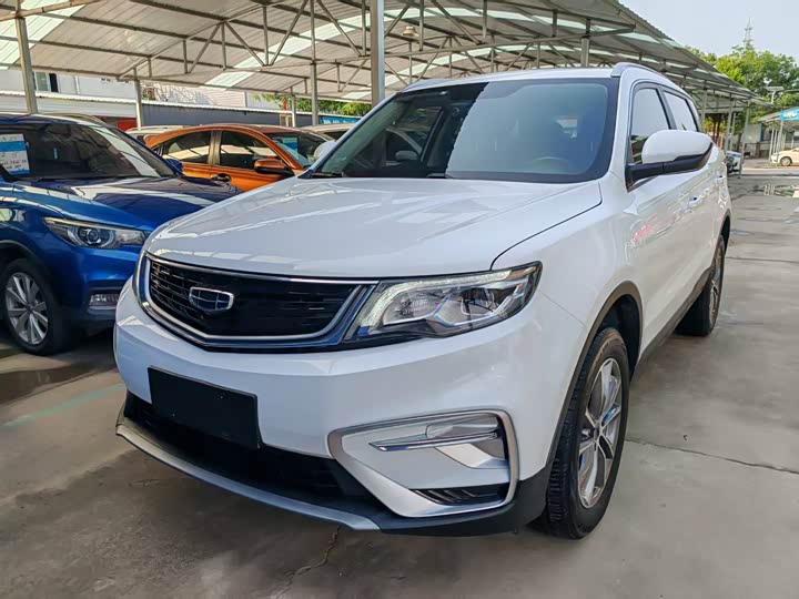 Фото 1 - Geely Atlas