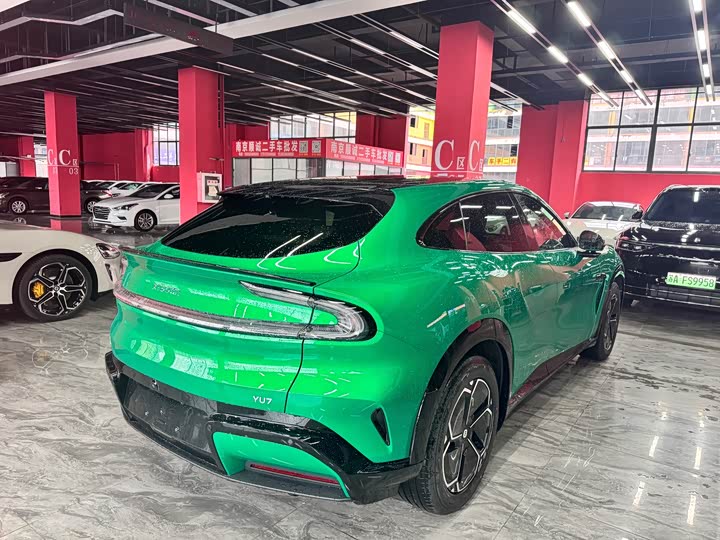 Фото 9 - Xiaomi YU7