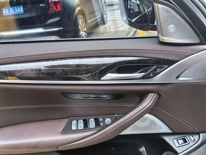 Фото 12 - BMW 5 Series Hybrid