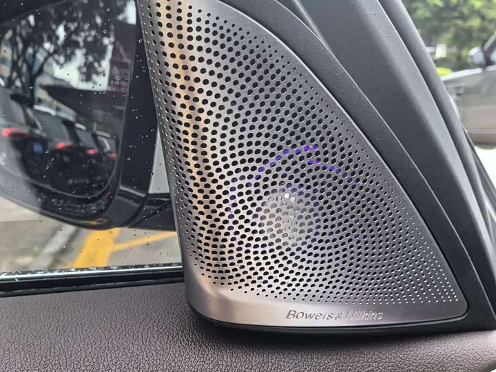 Фото 13 - BMW 5 Series Hybrid