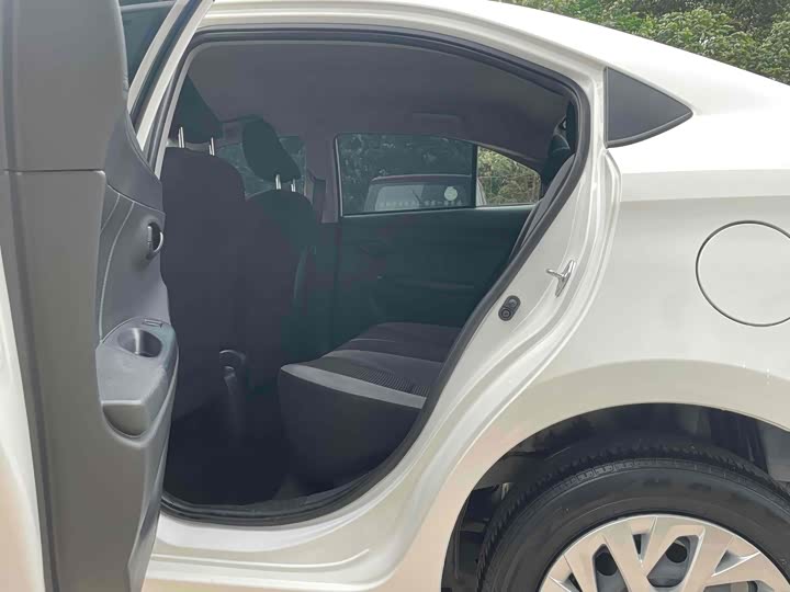 Фото 9 - Toyota Vios