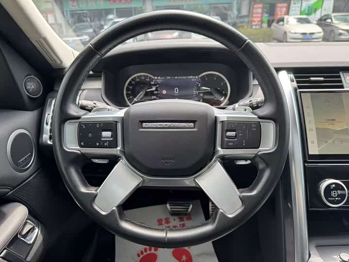 Фото 12 - Land Rover Discovery