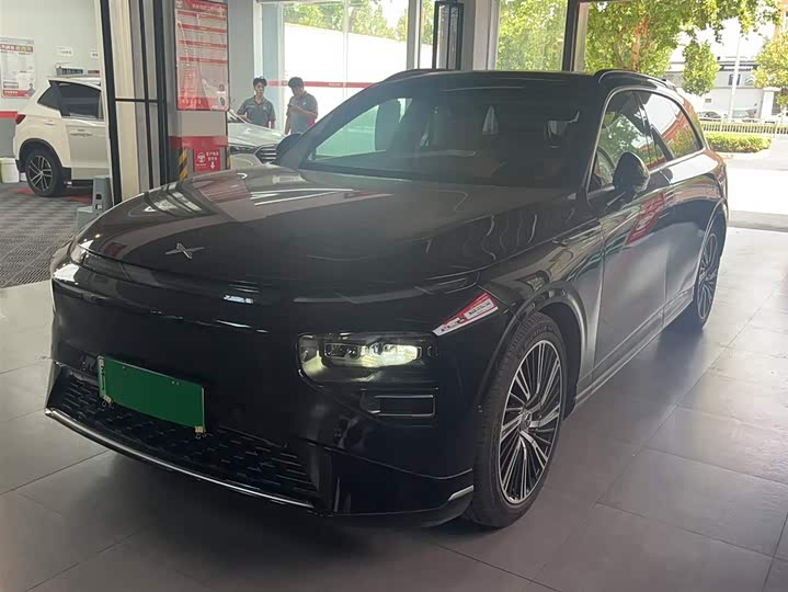 Фото 1 - XPeng G9