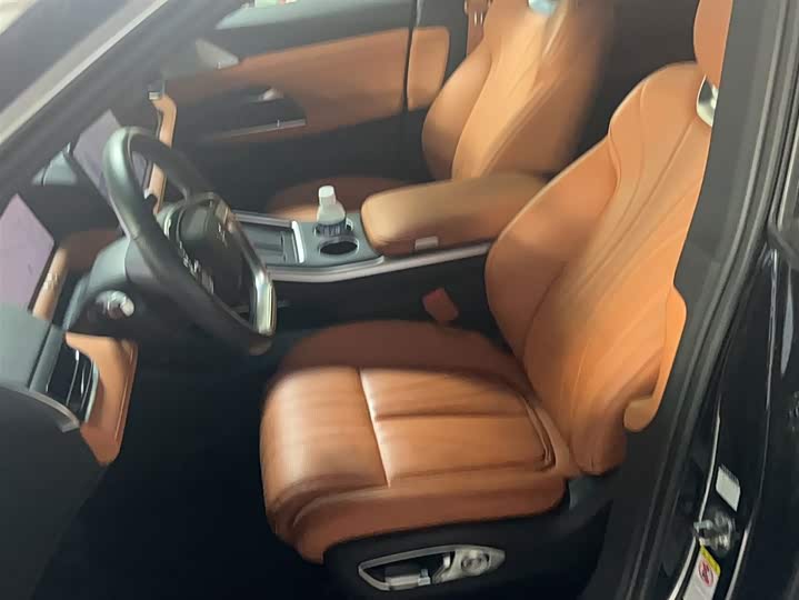 Фото 13 - XPeng G9