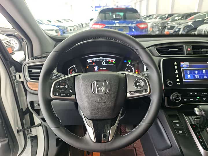 Фото 7 - Honda CR-V
