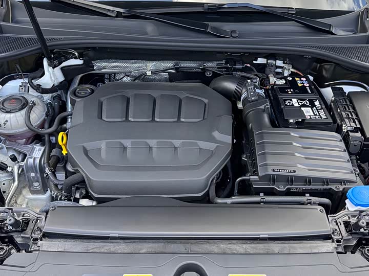 Фото 15 - Audi Q3