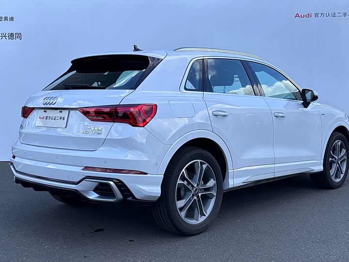 Фото 3 - Audi Q3