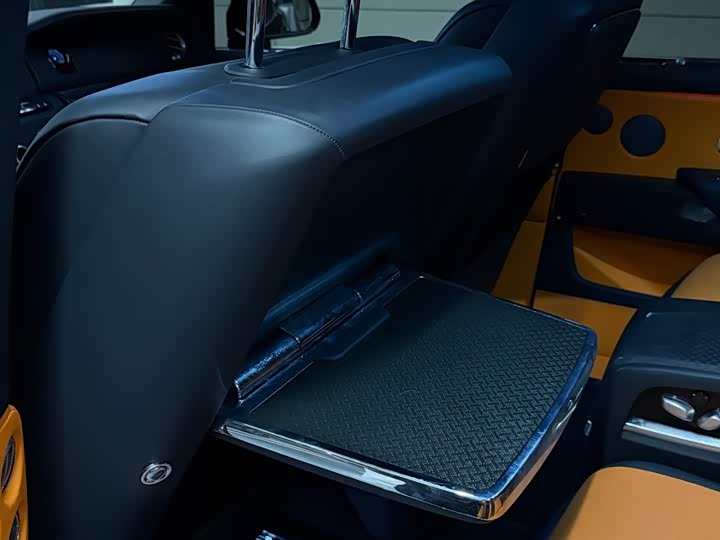 Фото 14 - Rolls-Royce Cullinan