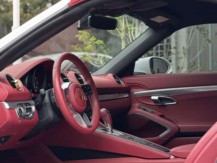 Фото 7 - Porsche 718