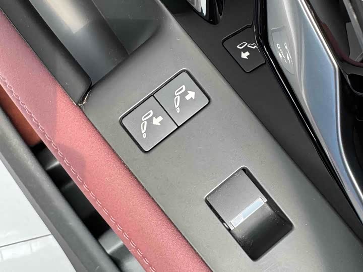 Фото 22 - Land Rover Range Rover Evoque L