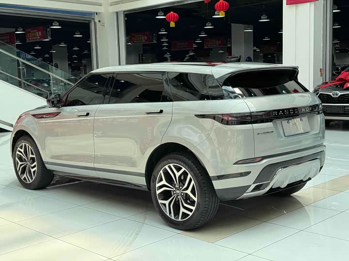 Фото 7 - Land Rover Range Rover Evoque L