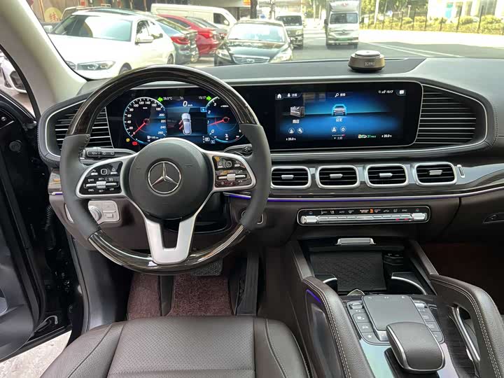 Фото 10 - Mercedes-Benz GLE-Class